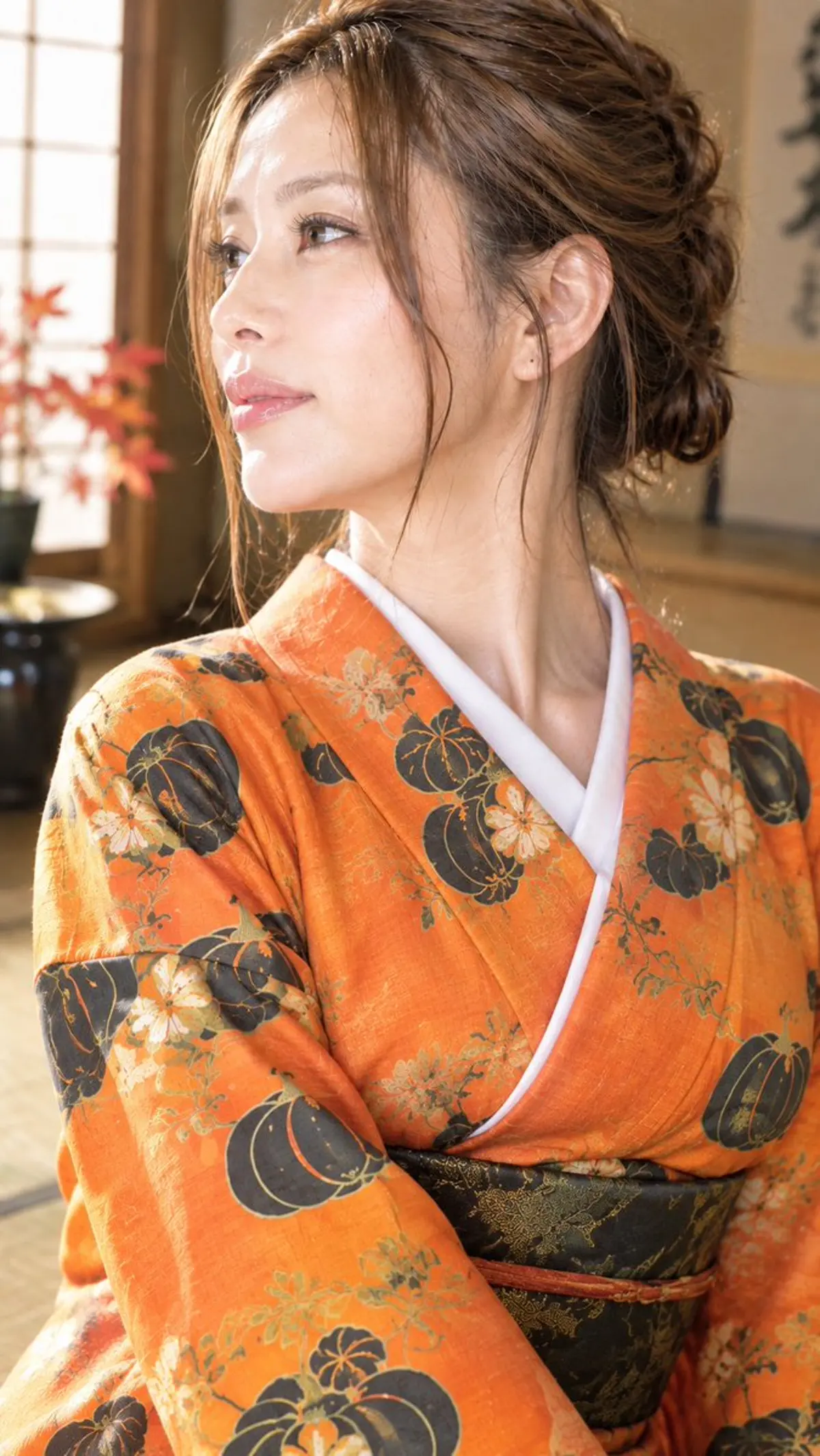 Pumpkin-pattern kimono and red juban portraits